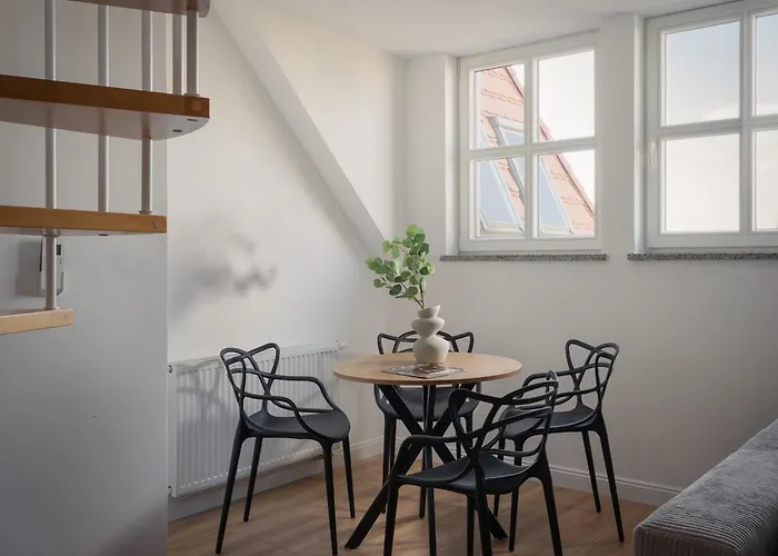 Properunit Bright In Old Town With Ac *