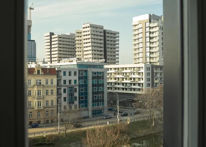 Properunit Bright In Old Town With Ac דירה *