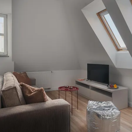 Properunit Bright In Old Town With Ac Apartament *